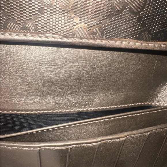 Authentic Gucci Imprime Wallet on Chain - Picture 7 of 12